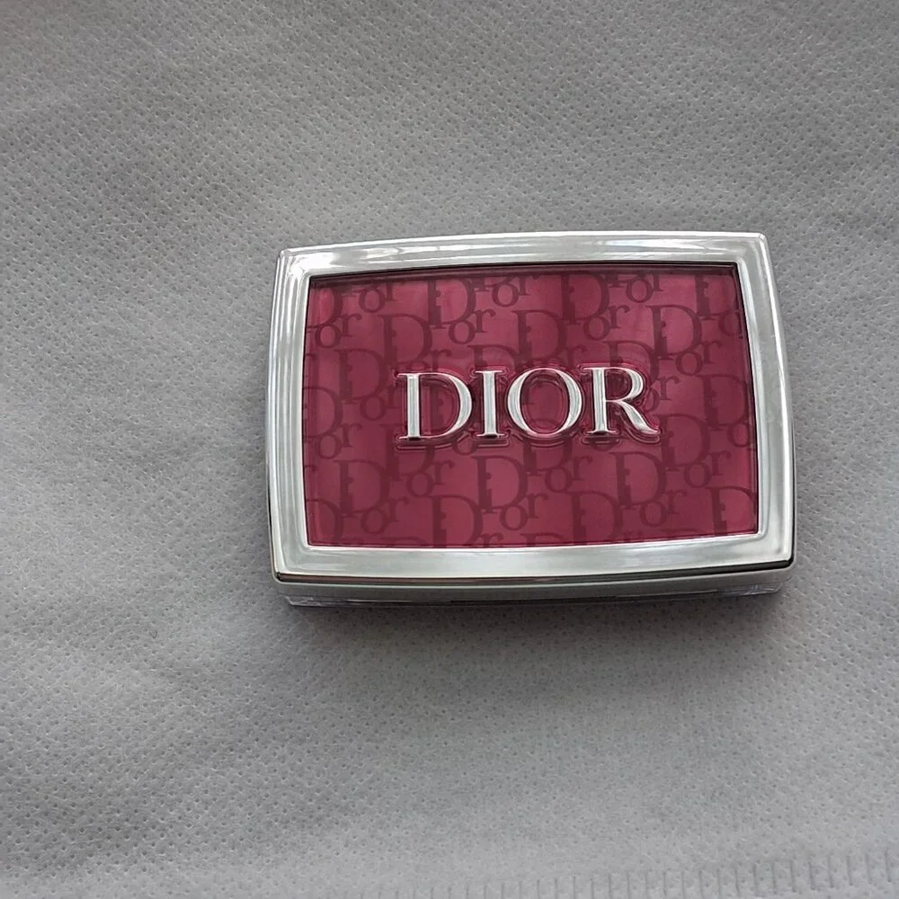 Dior rosy glow